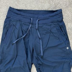 lululemon unlined Studio Pant (navy/inkwell)